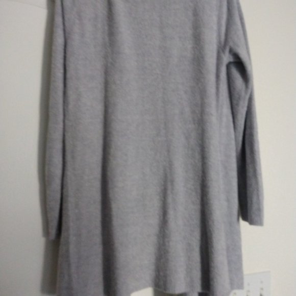 BAREFOOT DREAMS | COZYCHIC LITE CALYPSO WRAP HEATHERED CHAMBRAY PEARL - Picture 5 of 10